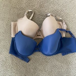 Pair of Warner Bras 34D